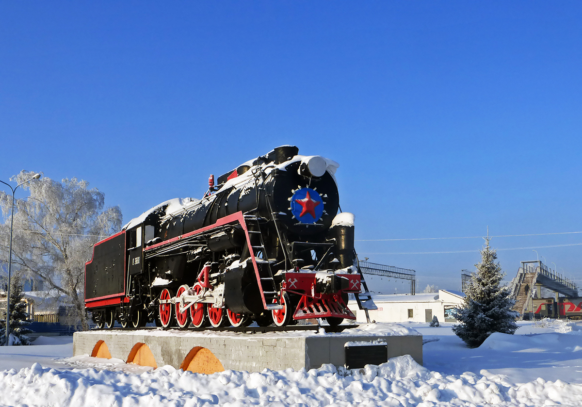 Л-3640; West Siberian railway — Monuments