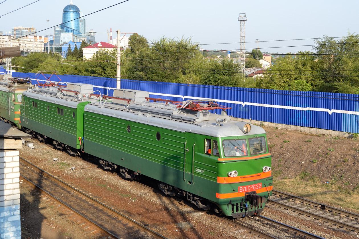ВЛ10У-632