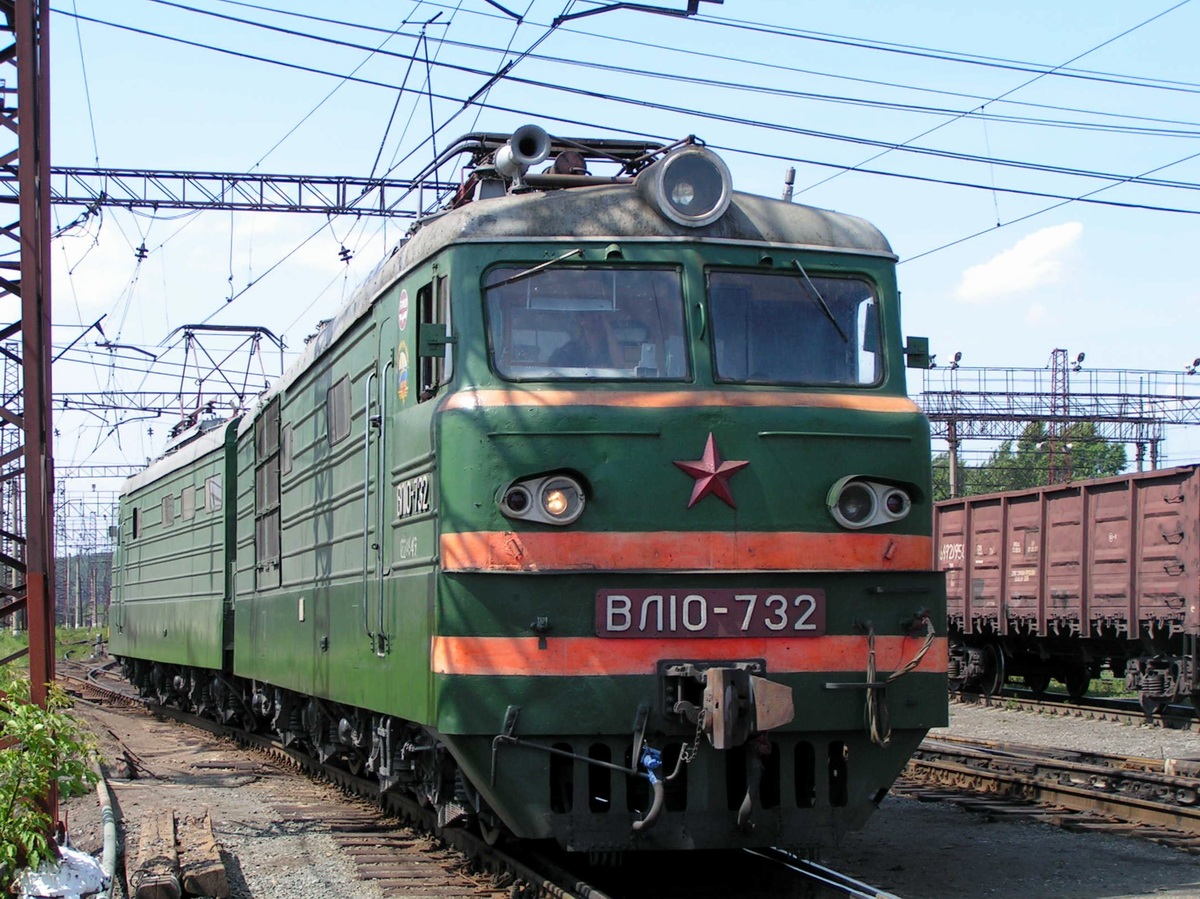 ВЛ10-732