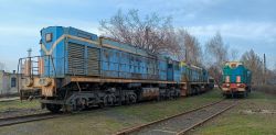 ТЭМ2У-8329 (Donetska Railway); ТЭМ2У-8432 (Donetska Railway); ТЭМ2У-8923 (Donetska Railway)