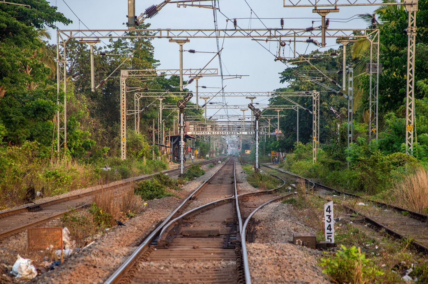 Indian Railways — Stations and stretches
