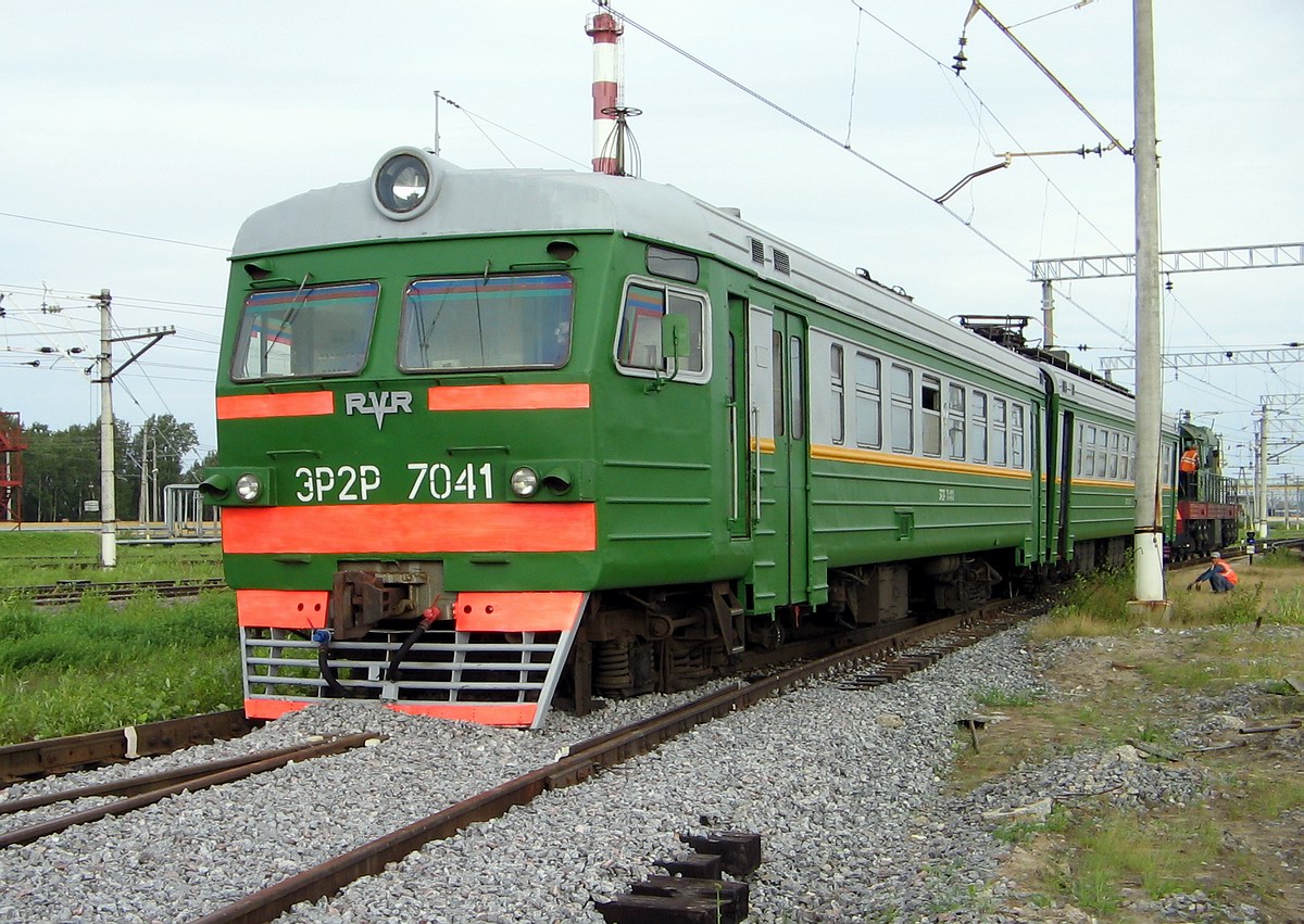 ЭР2Р-7041