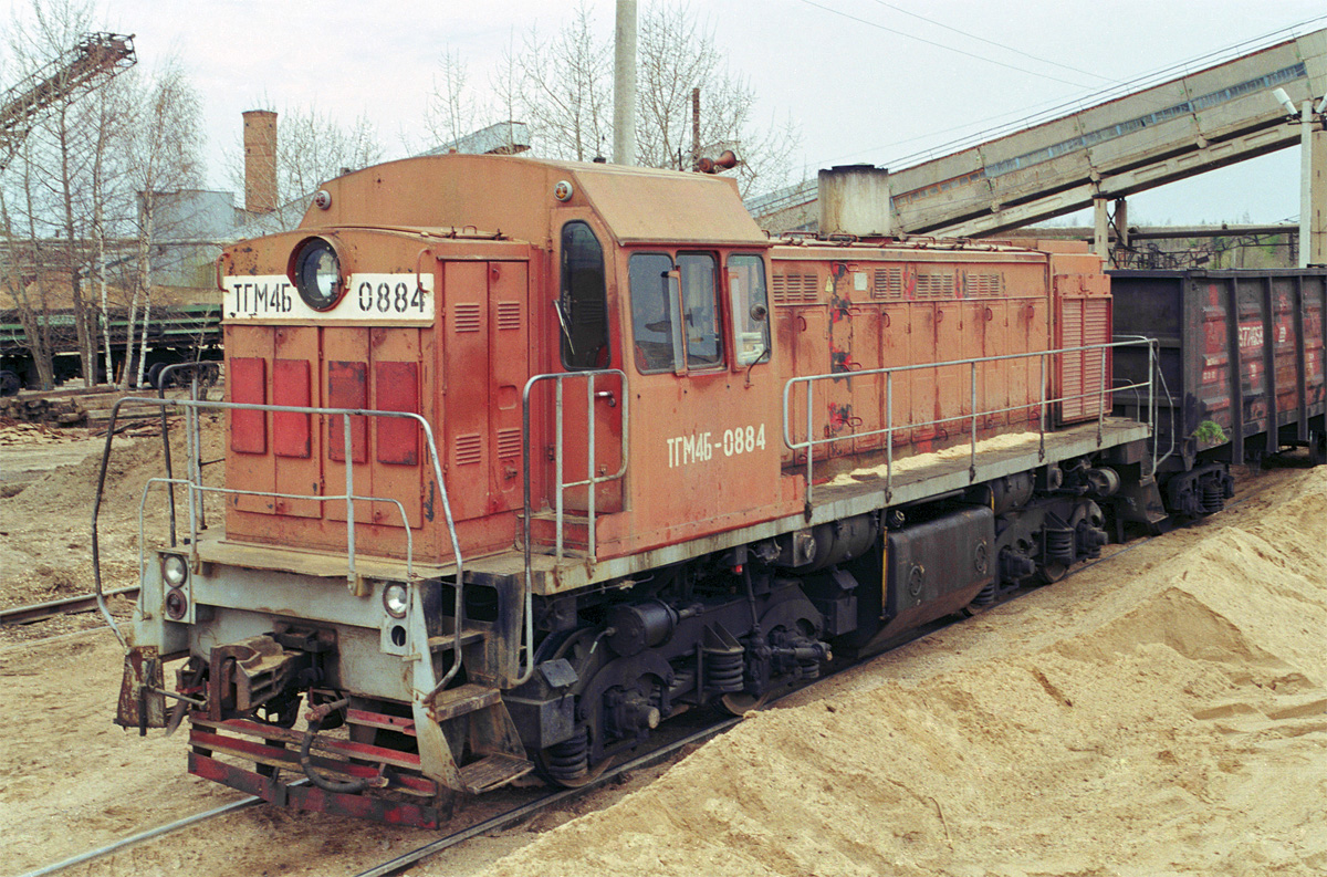 ТГМ4Б-0884