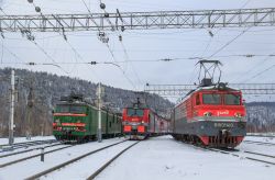 ВЛ80СК-160 (South Urals Railways); ВЛ10У-410 (Kuybyshev Railway); 2ЭС5К-522 (South Urals Railways)