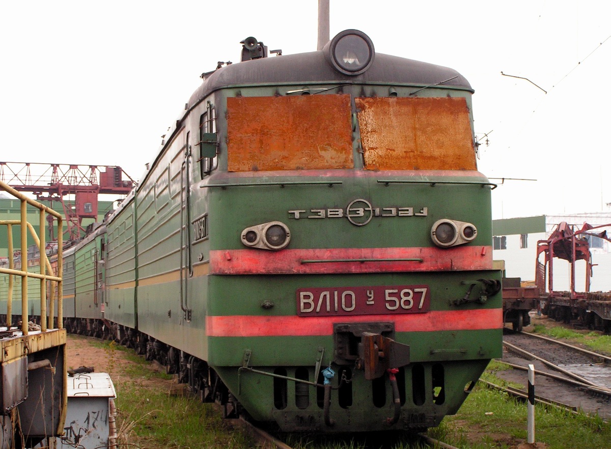 ВЛ10У-587