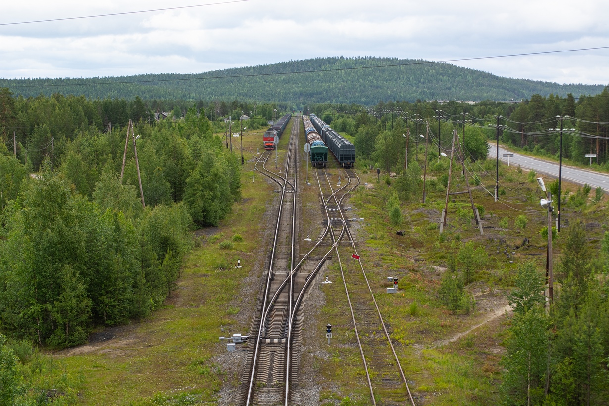 Oktobarska željeznica — Stations & ways