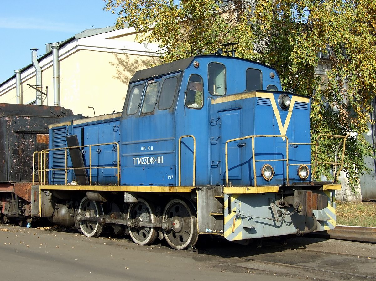 ТГМ23В48-1811