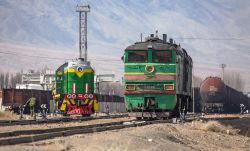 ТЭМ2-7640 (Кыргызская железная дорога); 2ТЭ10В-4672 (Кыргызская железная дорога)