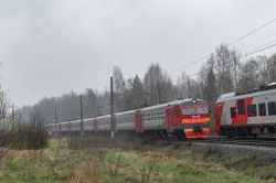 ЭТ2-8009 (October Railway); ЭС2Г-237 (Przewoźnicy prywatni)