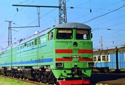 2ТЭ10М-2122 (Uzbekistan railways)