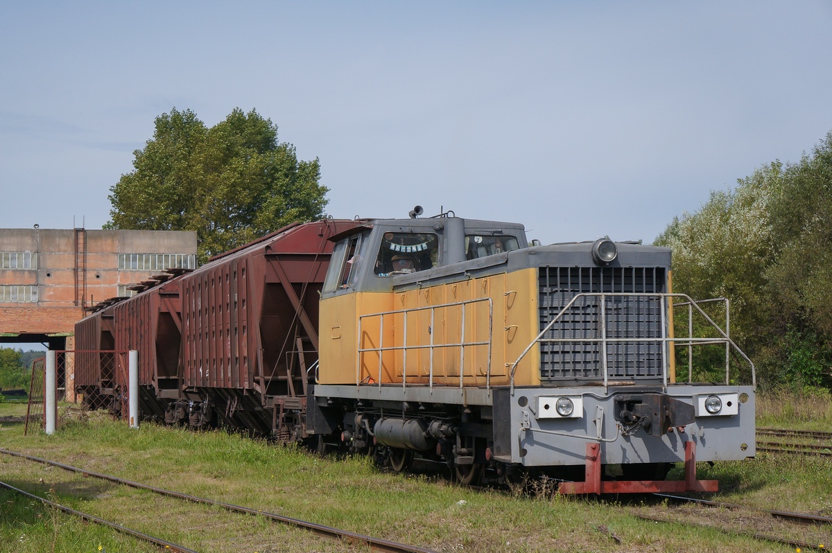 ТГМ40-0695