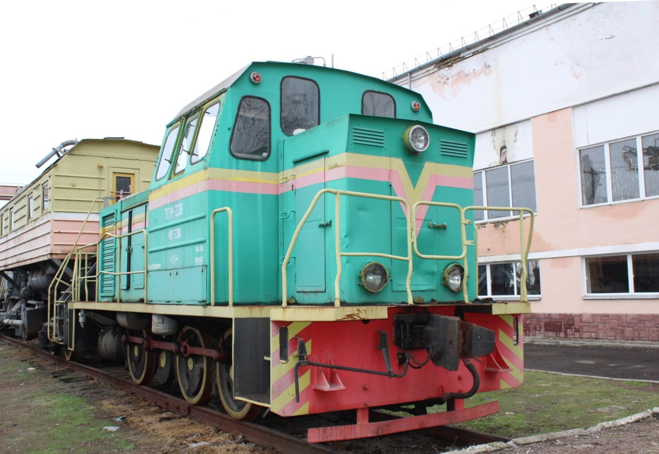 ТГМ23В48-2301