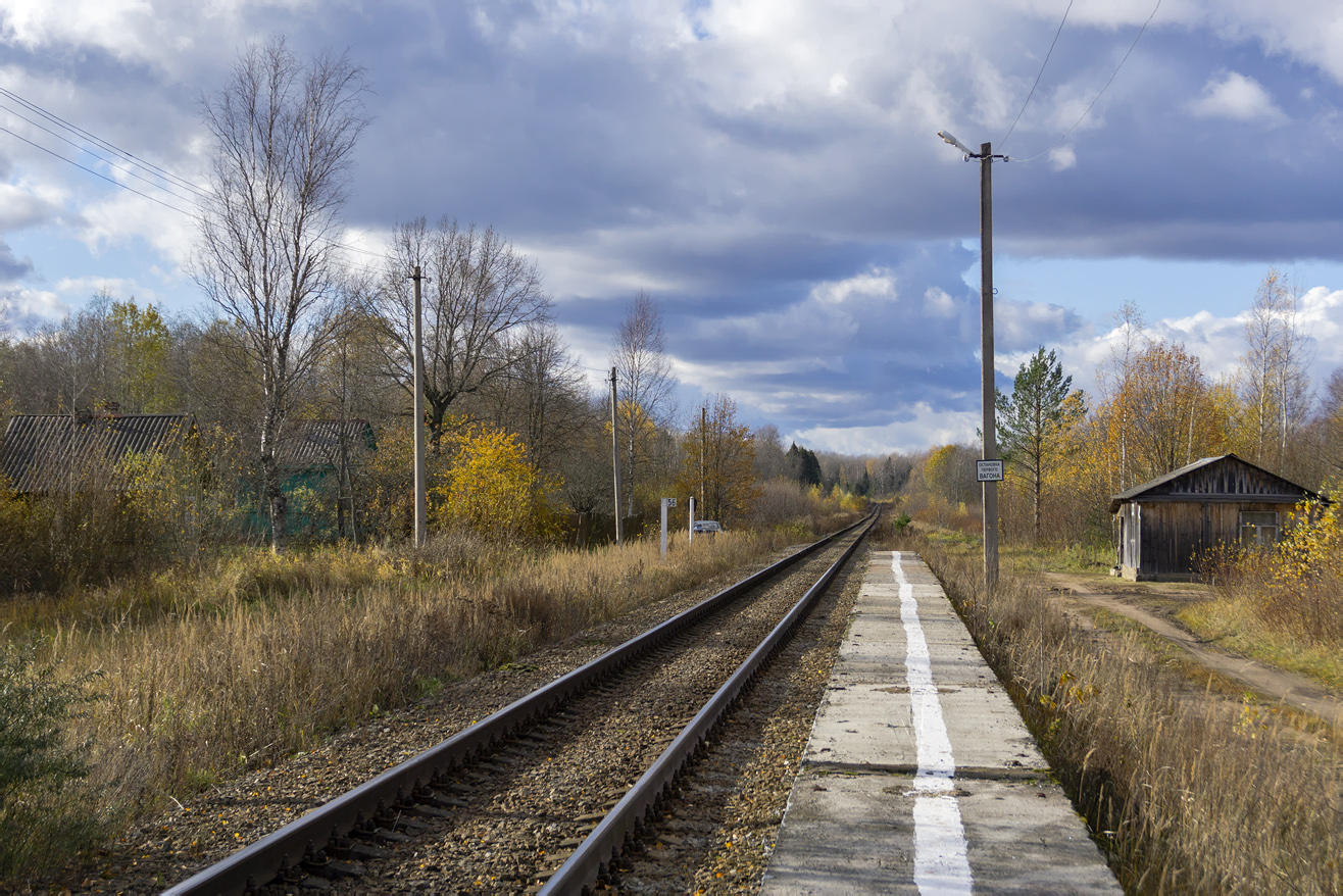 October Railway — Stations & ways