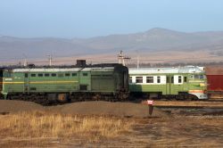 2ТЭ10МК-3364 (East Siberian Railway); ЭР9ПК-291 (East Siberian Railway)