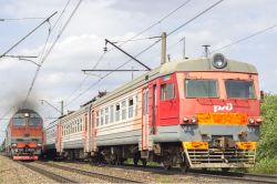 2ТЭ116У-0141 (October Railway); ЭР2К-1150 (West Siberian railway)