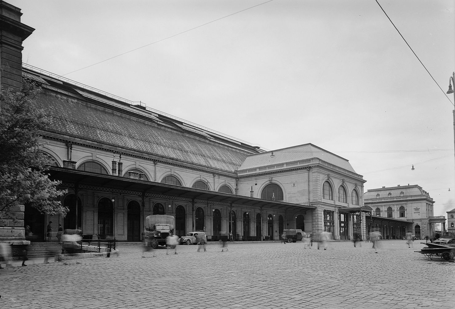 Magyar Államvasutak — Stations & ways