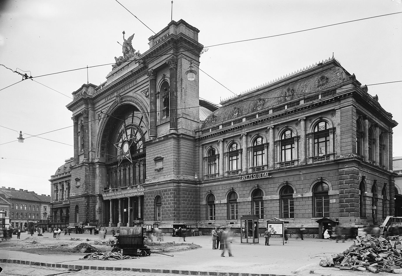 Magyar Államvasutak — Stations & ways