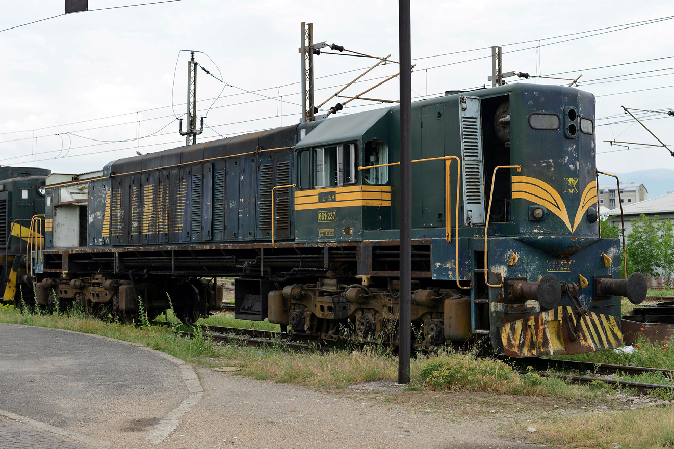 661-237