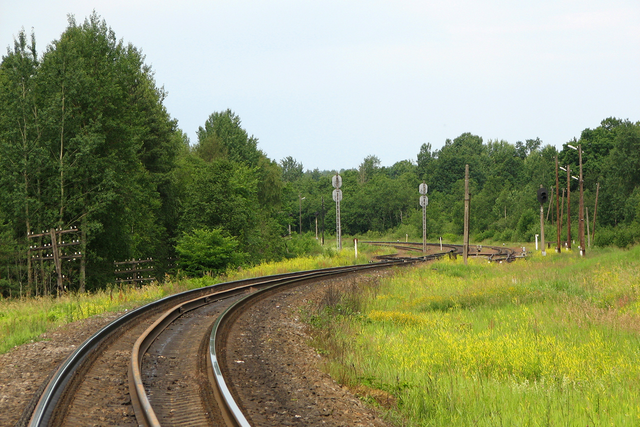 Oktobarska željeznica — Stations & ways