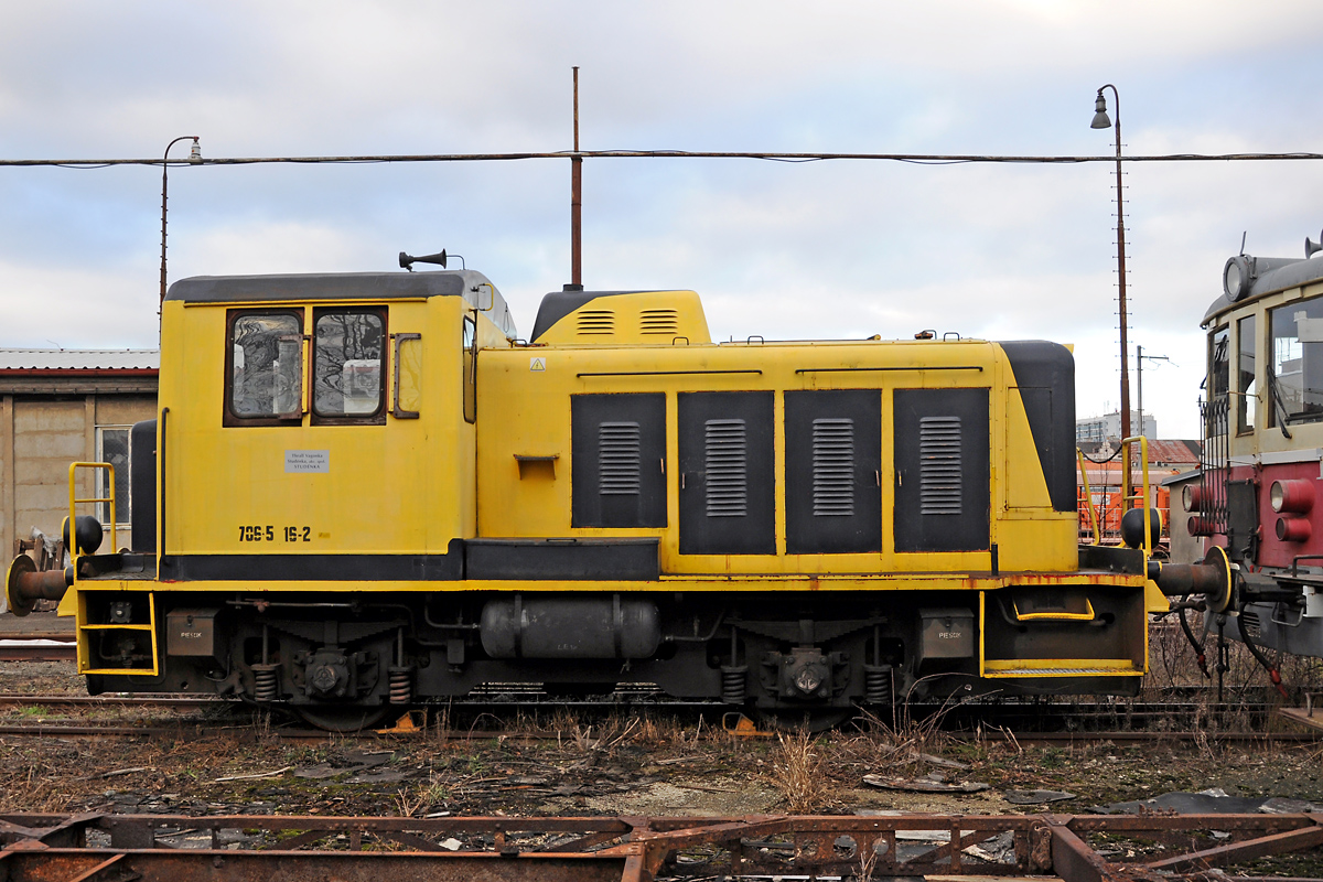 706 516-2