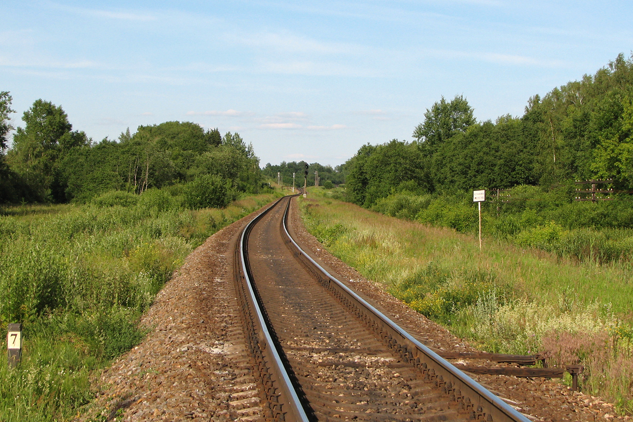 Oktobarska željeznica — Stations & ways