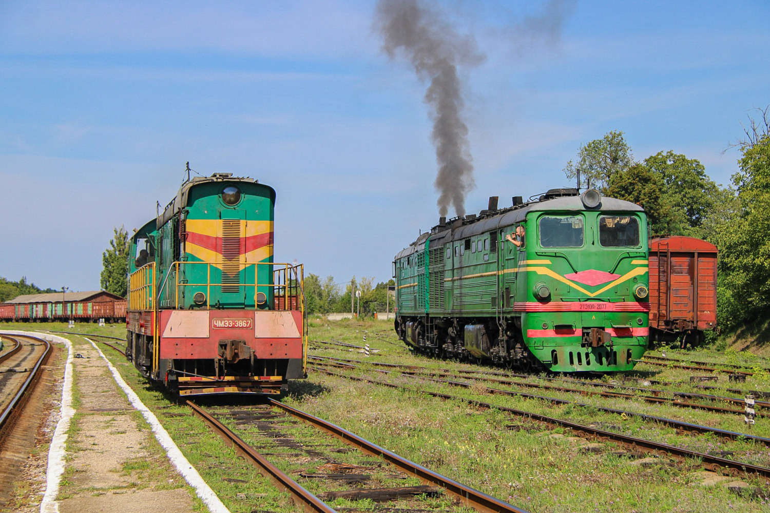 2ТЭ10Л-2077; Moldovan Railways — Miscellaneous photos