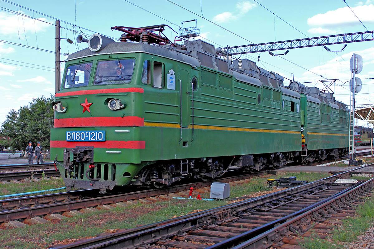 ВЛ80Т-1210