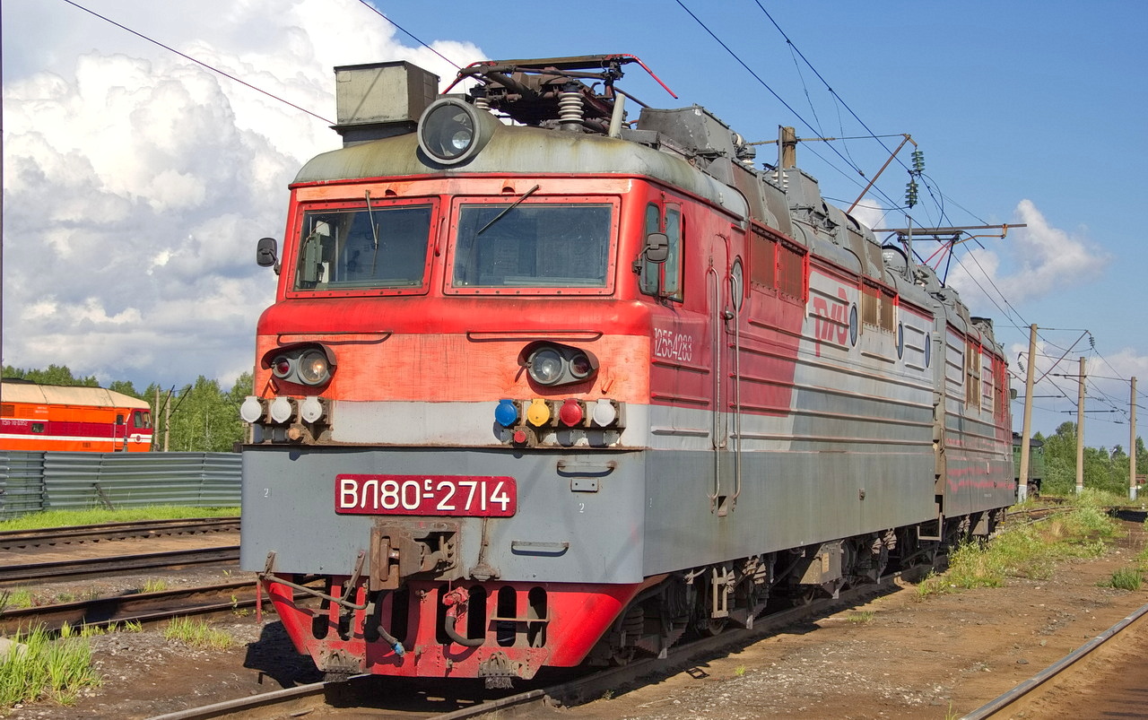 ВЛ80С-2714