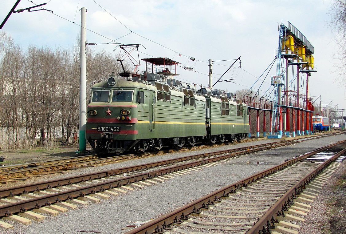 ВЛ80С-452