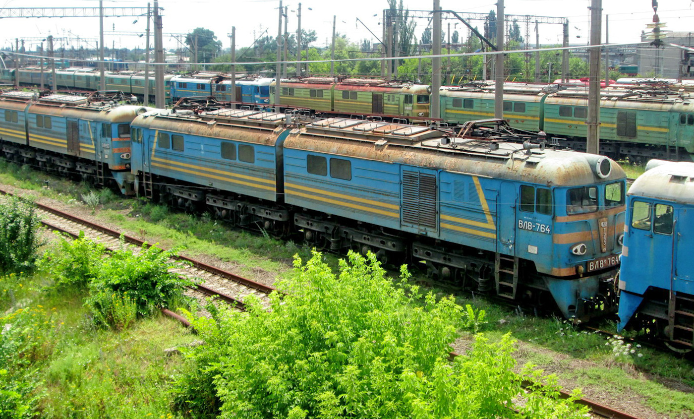 ВЛ8М-764