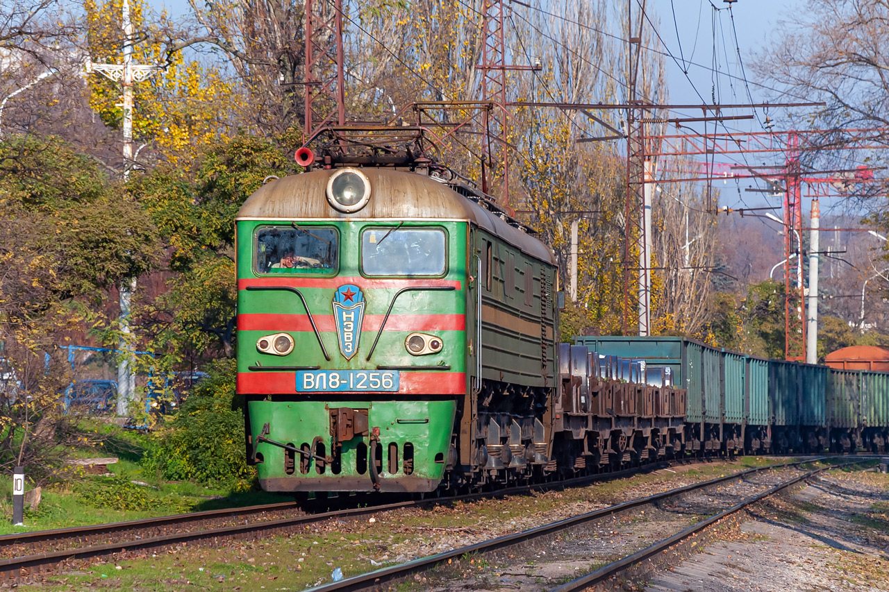 ВЛ8-1256