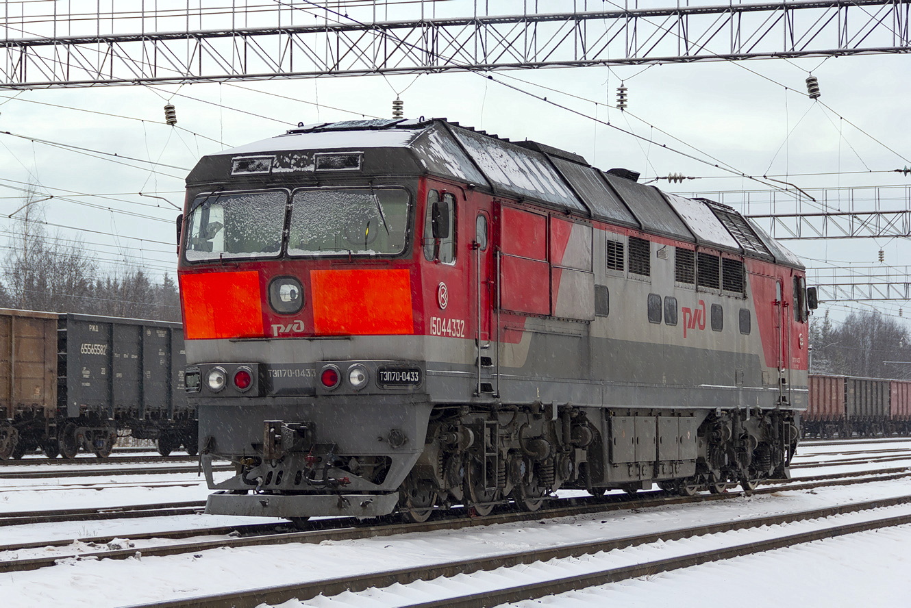 ТЭП70-0433