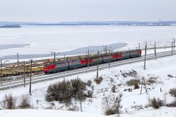 2ЭС6-976 (Kuybyshev Railway); 2ЭС6-696 (South Urals Railways)