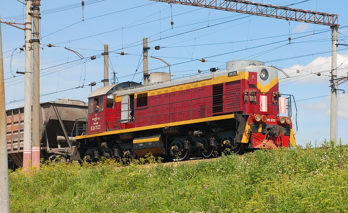 ТЭМ2-6702