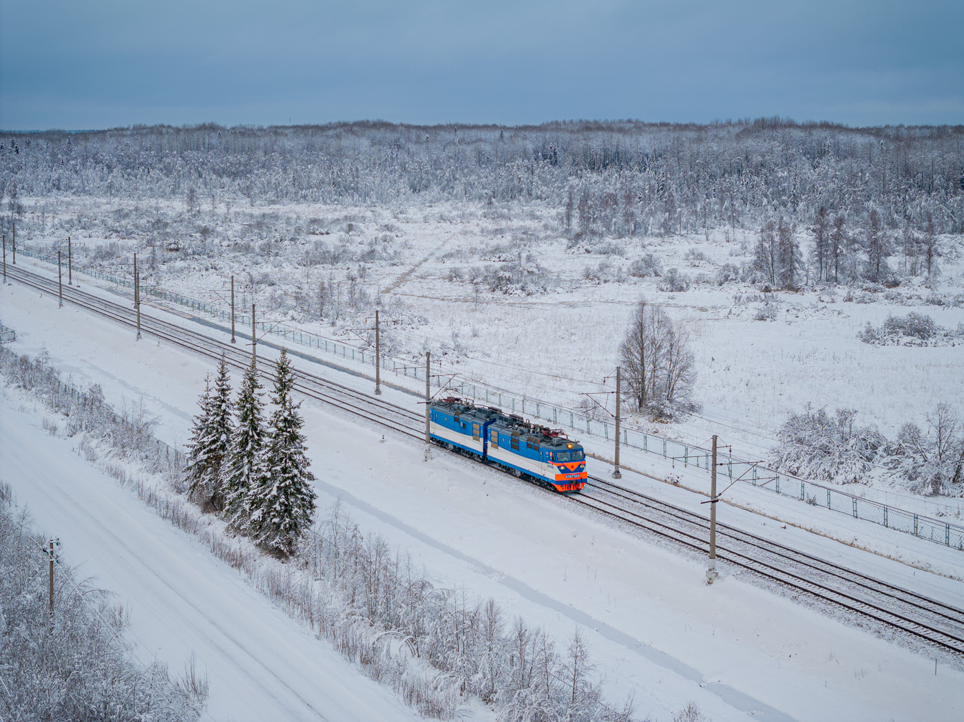 ВЛ82М-069