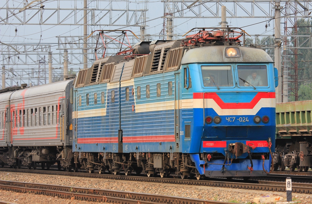 ЧС7-024
