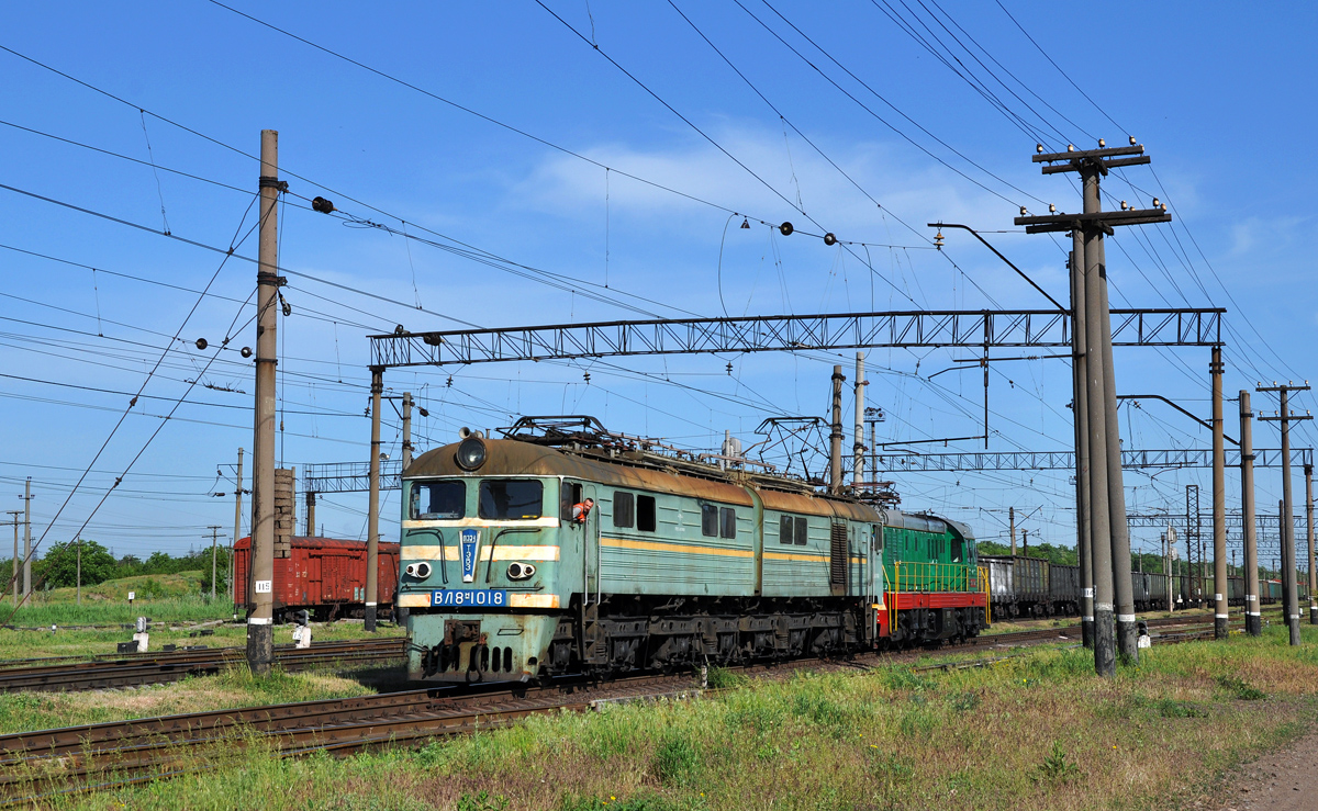 ВЛ8М-1018