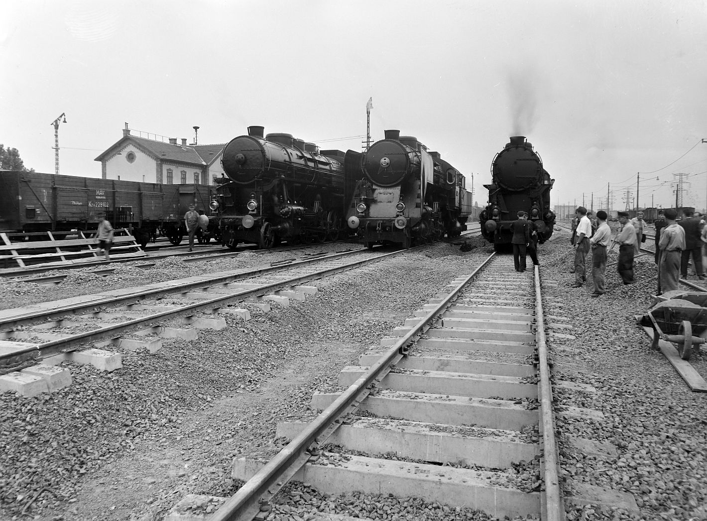 Magyar Államvasutak — Станции и перегоны