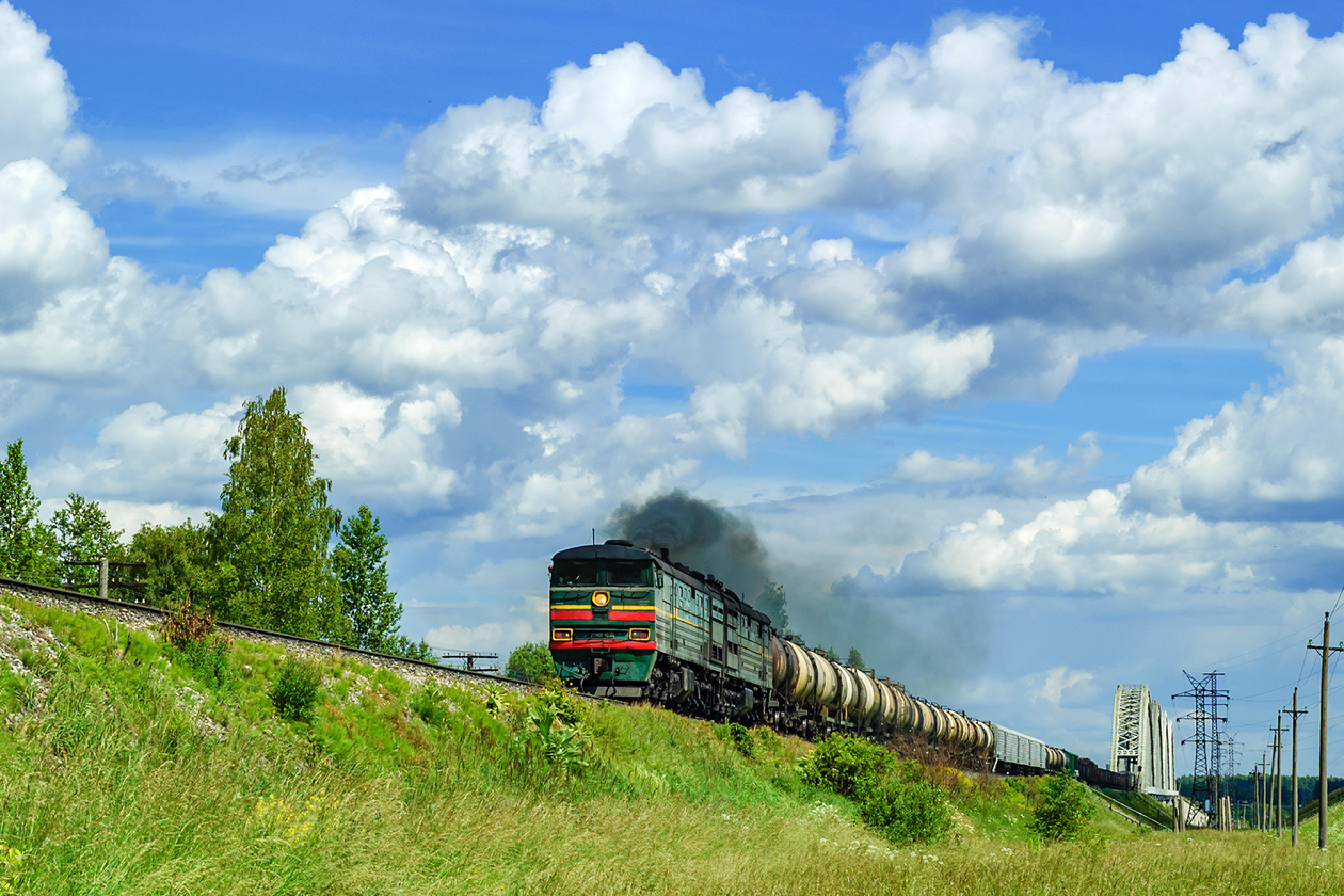 2ТЭ10В-4830
