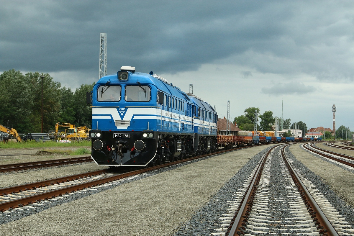 M62-178