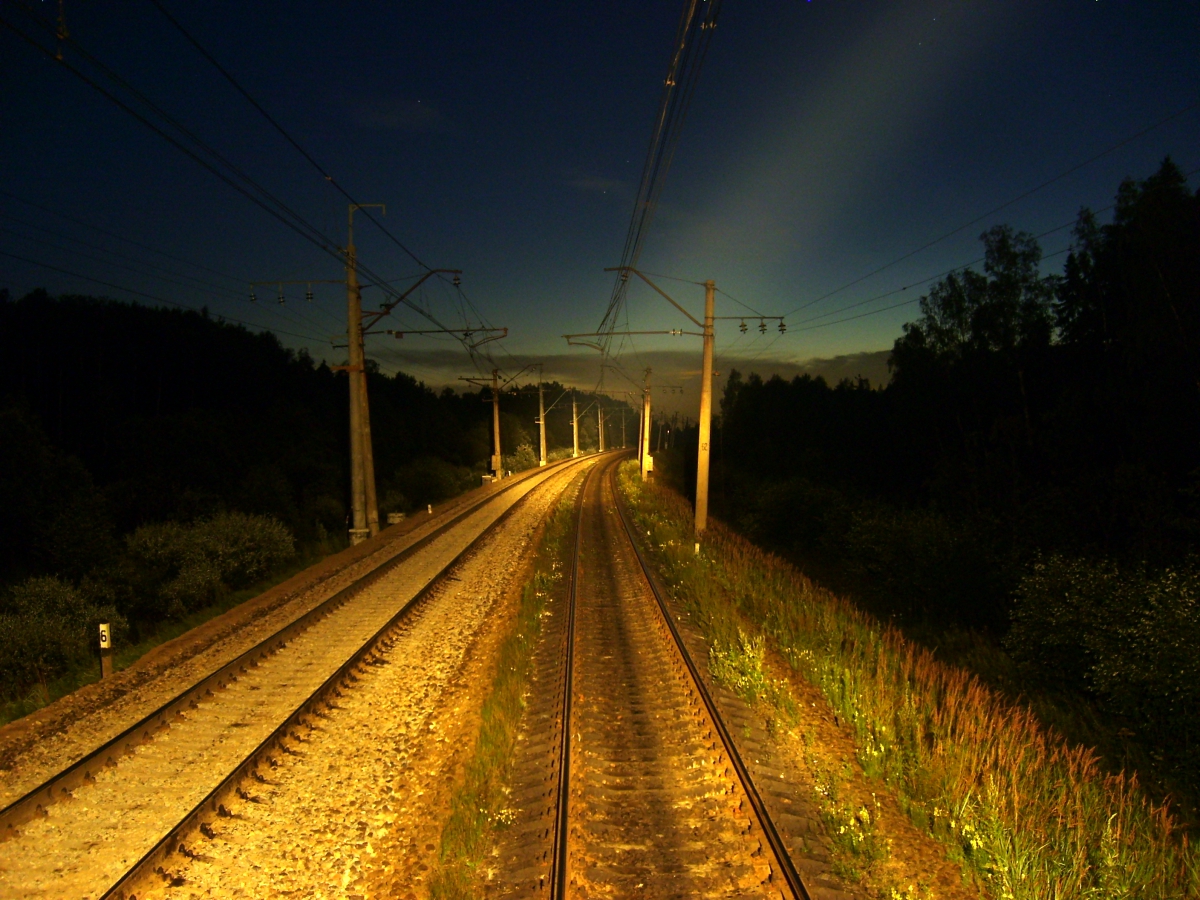Oktobarska željeznica — Stations & ways