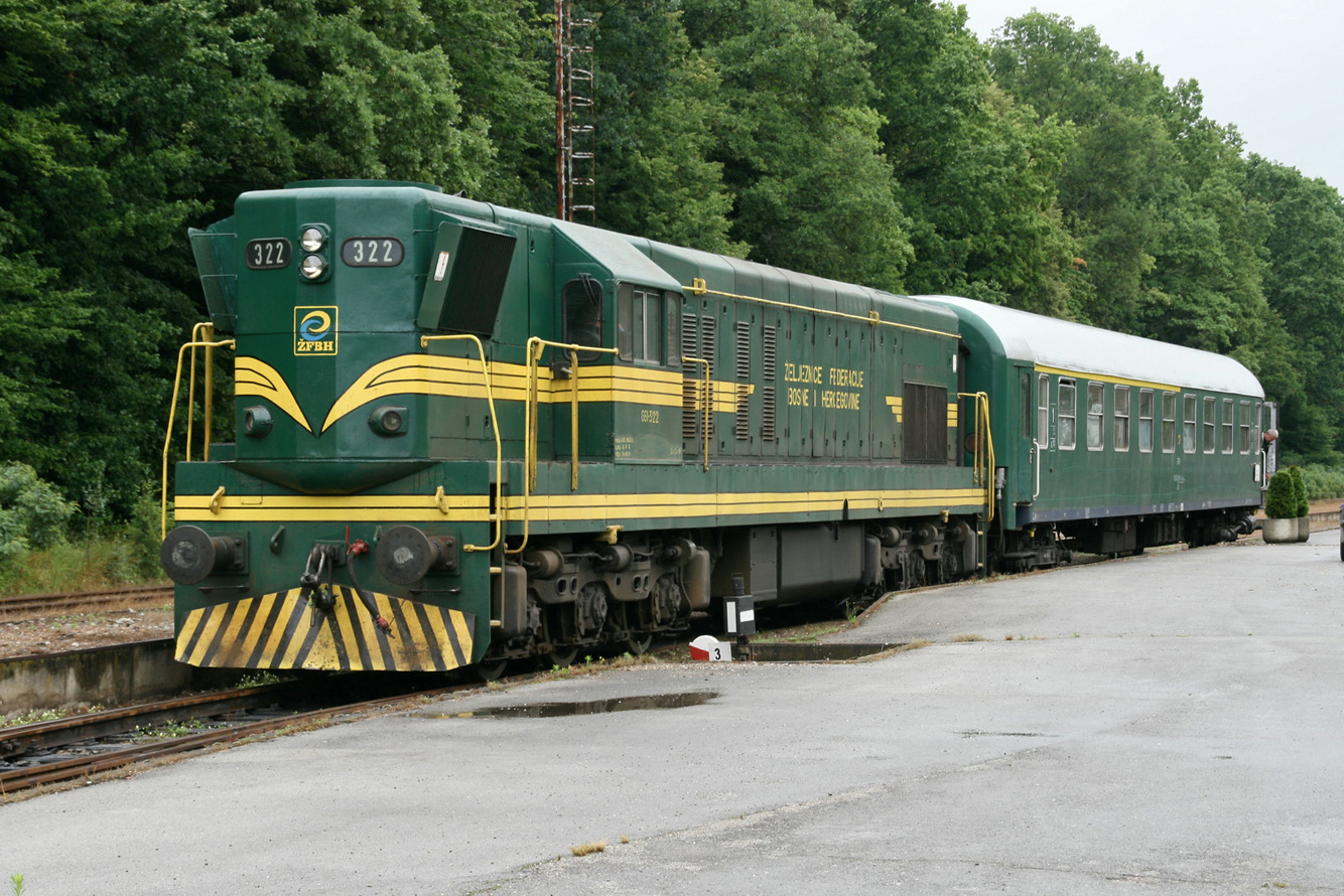 661-322