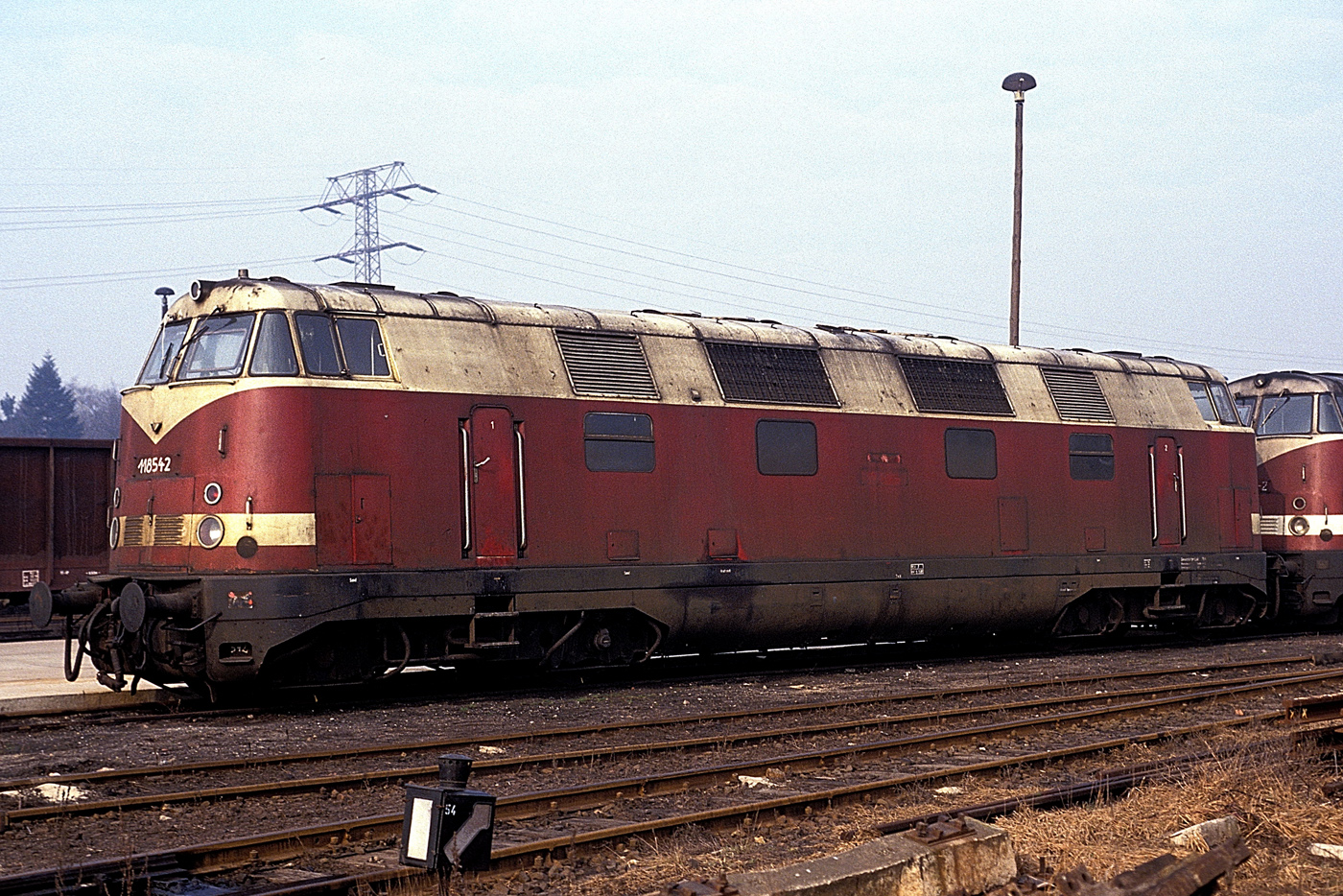 118 542-0