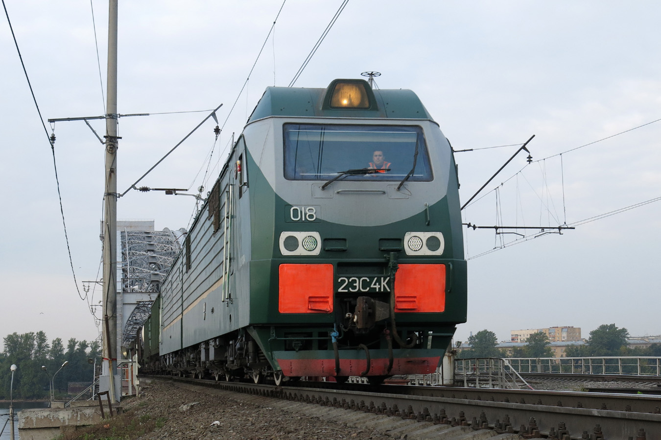 2ЭС4К-018