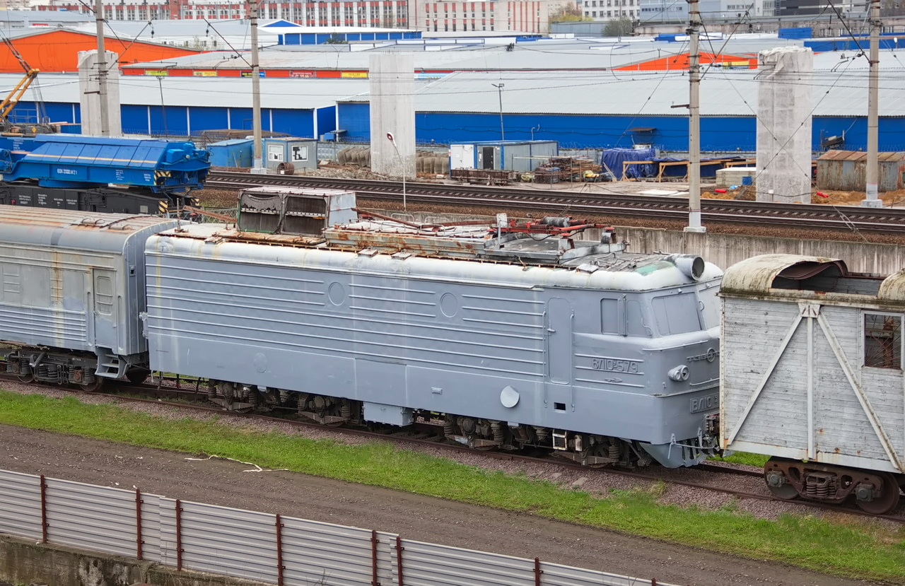 ВЛ10У-579