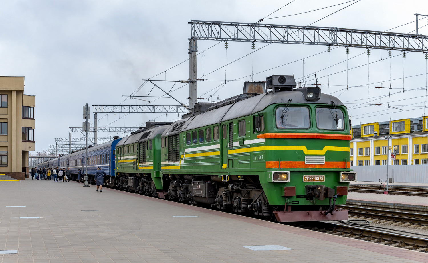 2М62-0879
