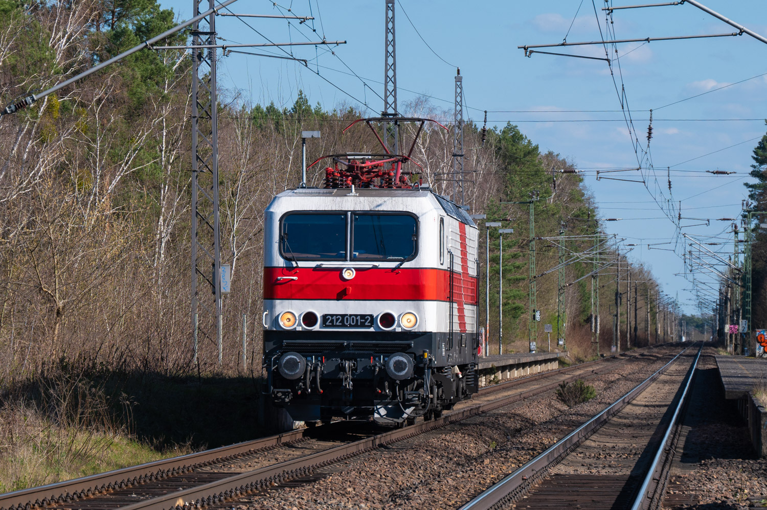 212 001-2
