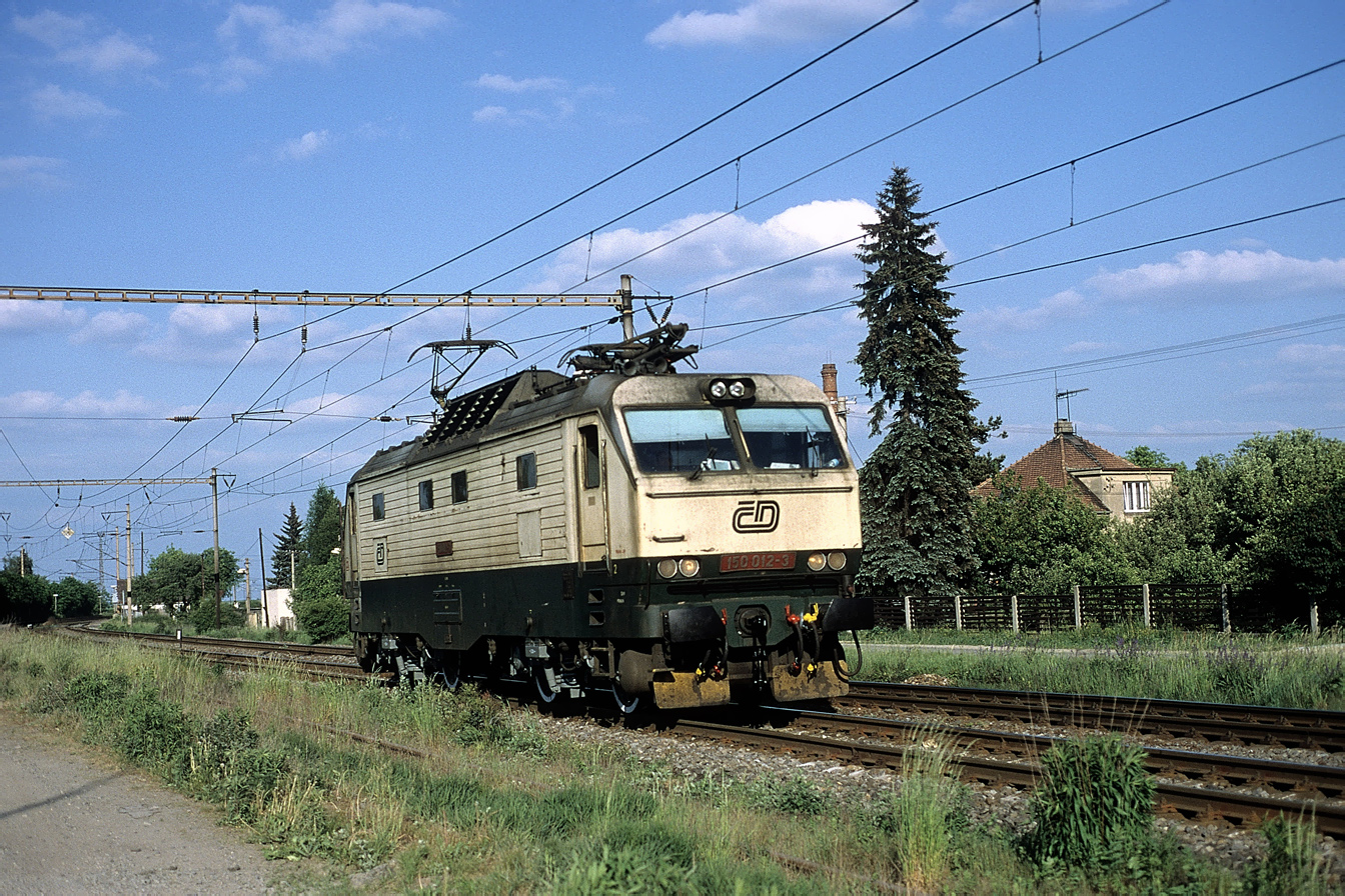 150 012-3