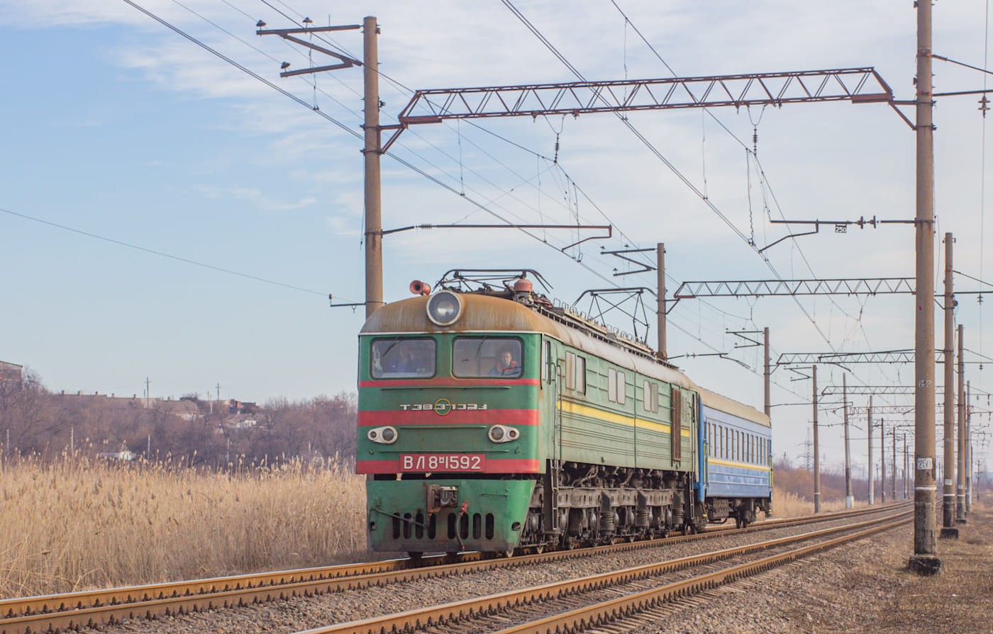 ВЛ8М-1592