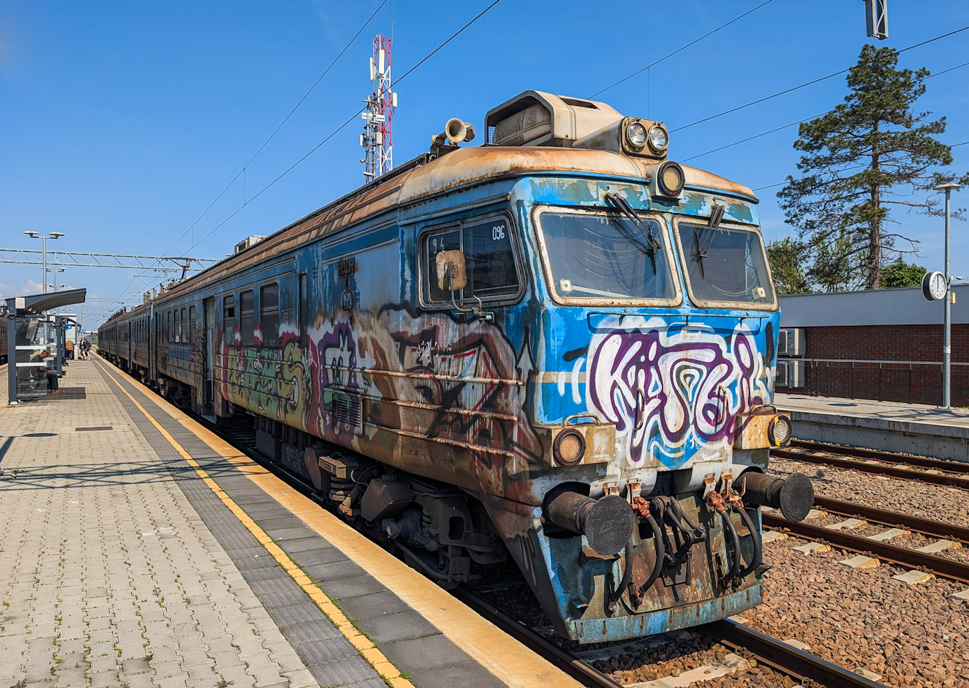 412-096